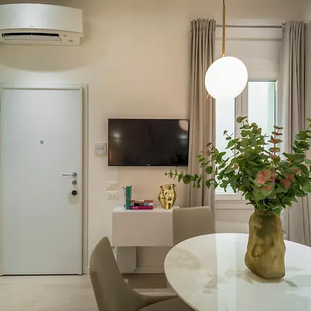 Calle Varisco With Terrace R&r شقة *